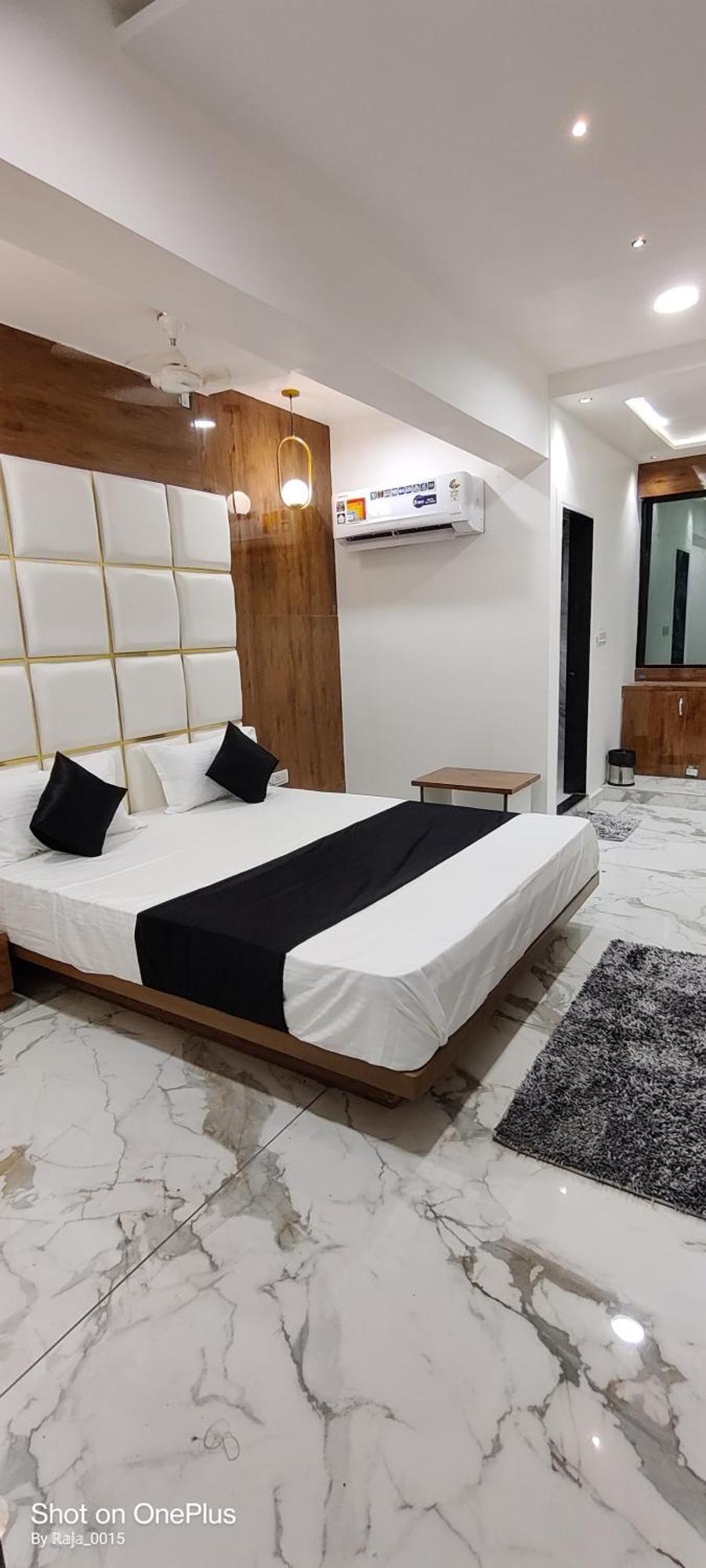 Hotel New German Ahmedabad Exterior foto